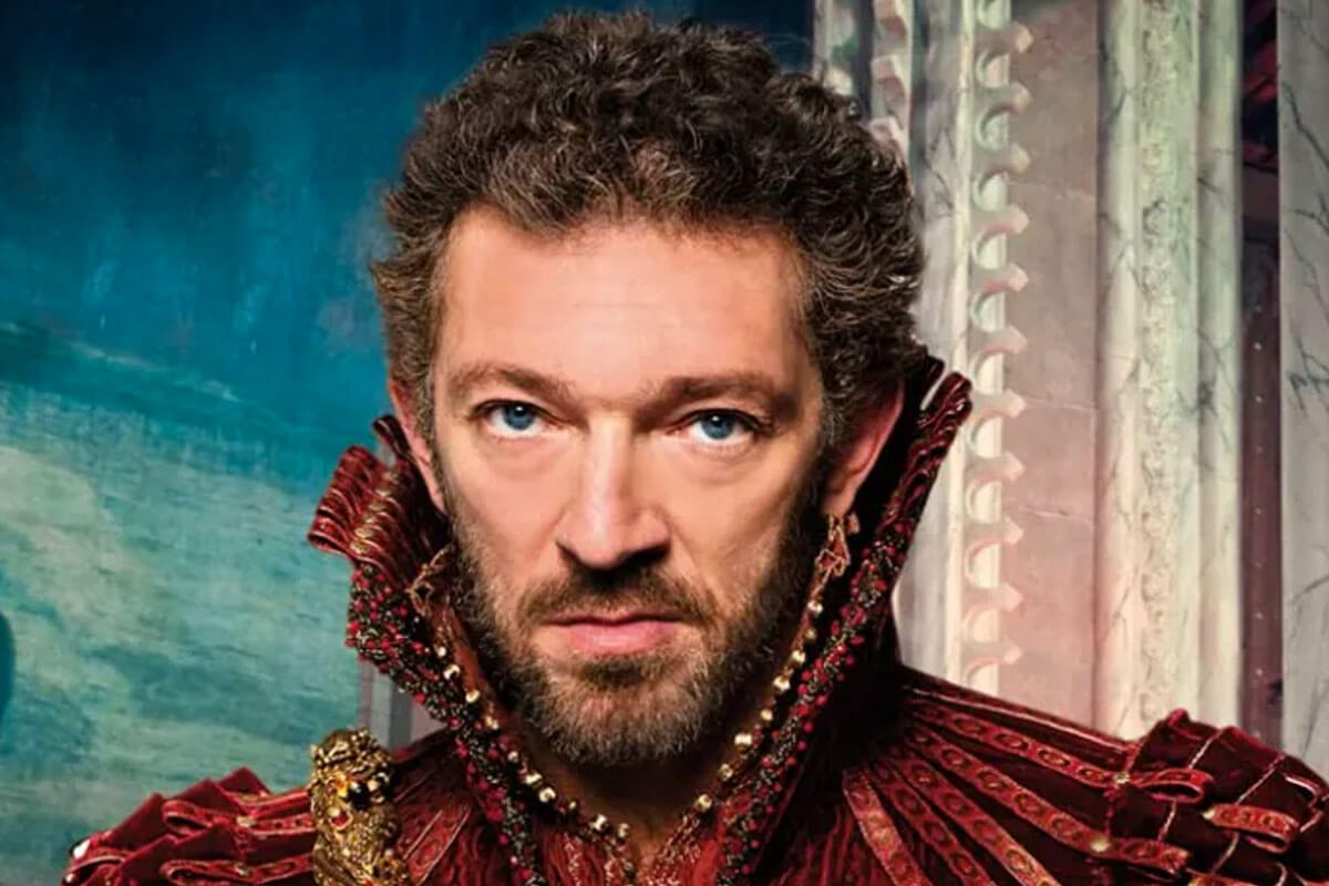 Silhouettes hommes 1825 ans acceptant une tonsure pour le film "Les